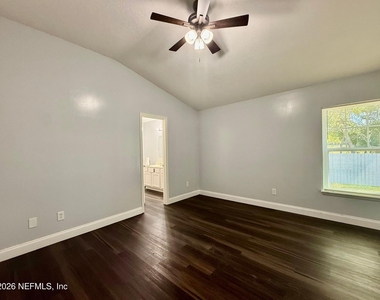 6841 Ridgeview Avenue - Photo Thumbnail 20
