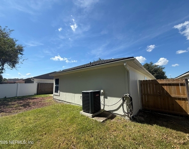 6841 Ridgeview Avenue - Photo Thumbnail 33