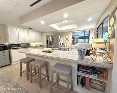 105 Nina Court - Photo Thumbnail 14