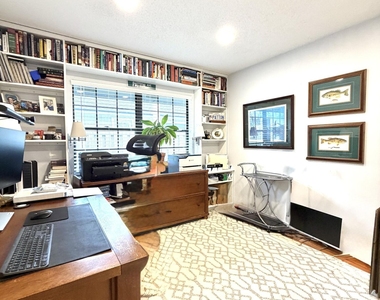 105 Nina Court - Photo Thumbnail 20