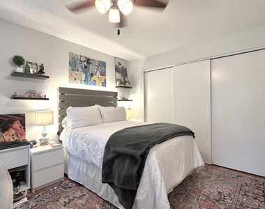 105 Nina Court - Photo Thumbnail 18