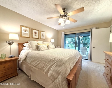105 Nina Court - Photo Thumbnail 16