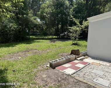 5086 Fredericksburg Avenue - Photo Thumbnail 8