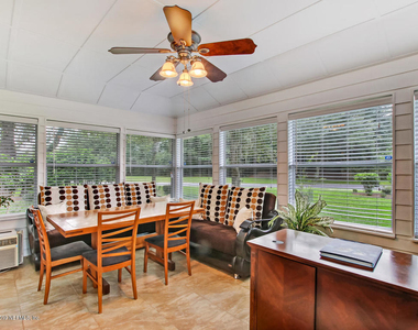 2363 Sophie Place - Photo Thumbnail 36