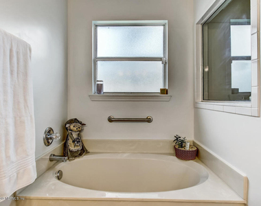 2363 Sophie Place - Photo Thumbnail 26
