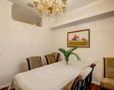 2363 Sophie Place - Photo Thumbnail 4