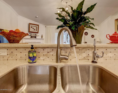 2363 Sophie Place - Photo Thumbnail 10