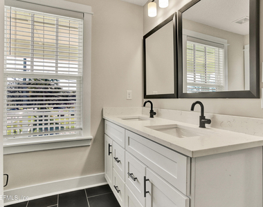 453 E 1st Street - Photo Thumbnail 10