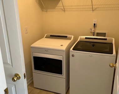 3537 Whisper Creek Boulevard - Photo Thumbnail 5
