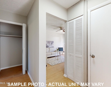 5930 Wilmar Road W - Photo Thumbnail 9