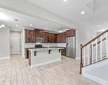 7023 Bartram Cove Parkway - Photo Thumbnail 9