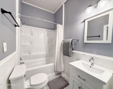 2739 Green Street - Photo Thumbnail 9