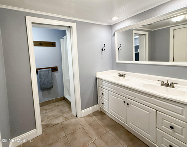 2739 Green Street - Photo Thumbnail 12
