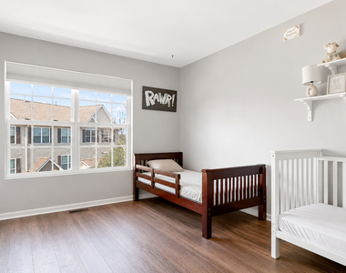 1693 W Turtle Creek Lane - Photo Thumbnail 6