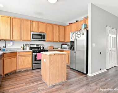 1693 W Turtle Creek Lane - Photo Thumbnail 3
