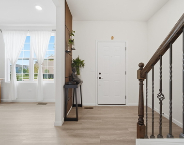 24618 W Alexis Lane - Photo Thumbnail 3