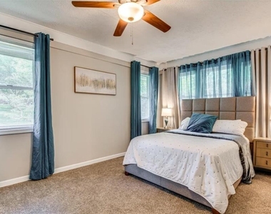 3305 Flowers Drive - Photo Thumbnail 22