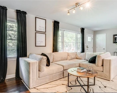 3305 Flowers Drive - Photo Thumbnail 7