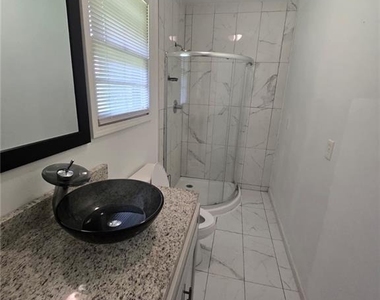 3305 Flowers Drive - Photo Thumbnail 20