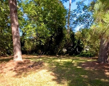 1223 Pineglen Drive - Photo Thumbnail 10