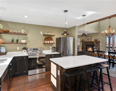 196 Grayson Pointe - Photo Thumbnail 19