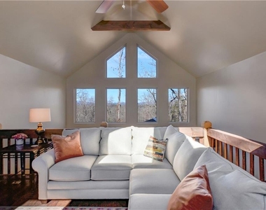 196 Grayson Pointe - Photo Thumbnail 11