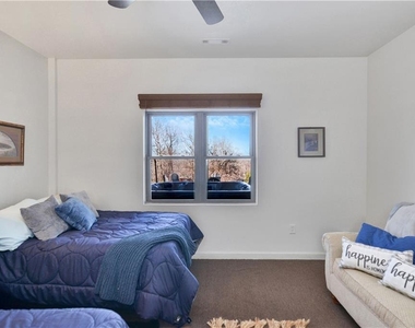 196 Grayson Pointe - Photo Thumbnail 40