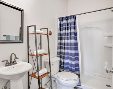 196 Grayson Pointe - Photo Thumbnail 42
