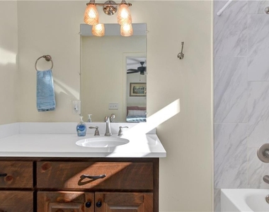 196 Grayson Pointe - Photo Thumbnail 30