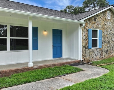 649 Oakland Way - Photo Thumbnail 8