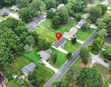649 Oakland Way - Photo Thumbnail 6