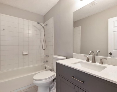 649 Oakland Way - Photo Thumbnail 26