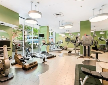 123 S Green Street - Photo Thumbnail 28