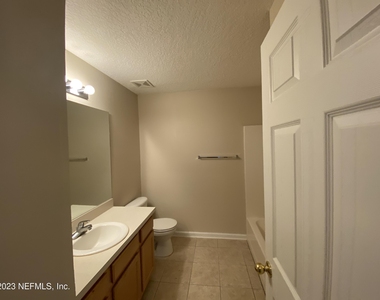 8204 White Falls Boulevard - Photo Thumbnail 33