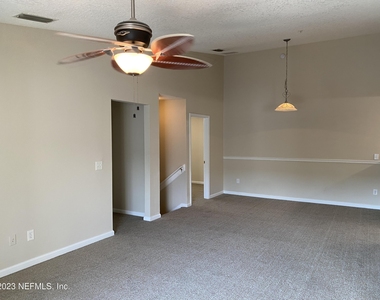 8204 White Falls Boulevard - Photo Thumbnail 20