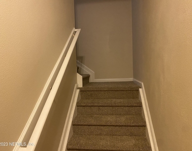 8204 White Falls Boulevard - Photo Thumbnail 8