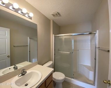 8204 White Falls Boulevard - Photo Thumbnail 30