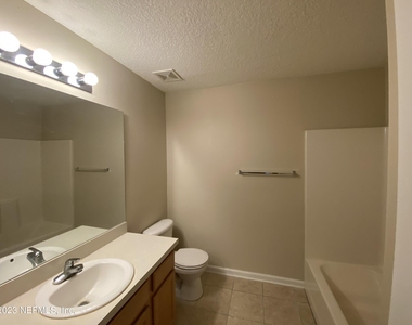 8204 White Falls Boulevard - Photo Thumbnail 34