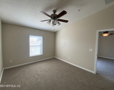 8204 White Falls Boulevard - Photo Thumbnail 23