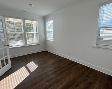 3543 Dover Run Lane - Photo Thumbnail 4