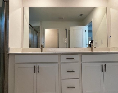 3543 Dover Run Lane - Photo Thumbnail 25