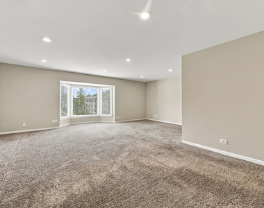 2600 Windsor Mall - Photo Thumbnail 7