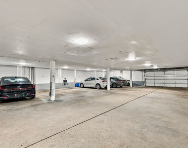 2600 Windsor Mall - Photo Thumbnail 20