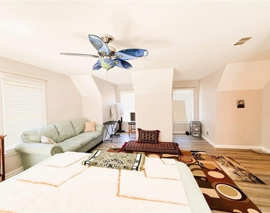 2834 Gavin Place - Photo Thumbnail 21