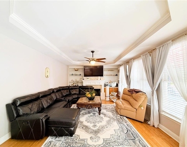 2834 Gavin Place - Photo Thumbnail 15