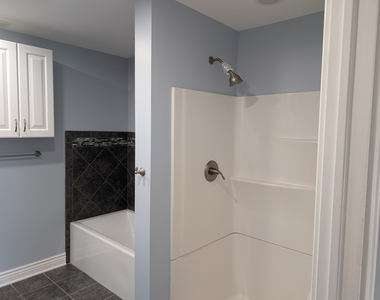 2515 E Cass Street - Photo Thumbnail 11