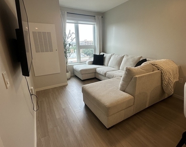 100 N Haven Avenue - Photo Thumbnail 3