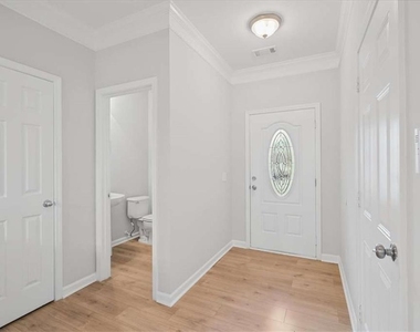 3303 Fernview Drive - Photo Thumbnail 3