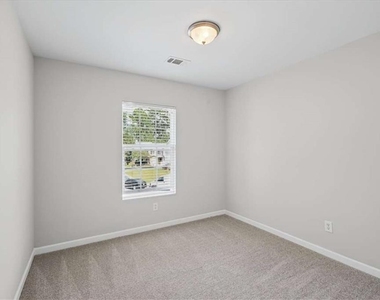 3303 Fernview Drive - Photo Thumbnail 25