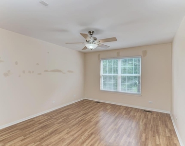 10018 Thornton Way - Photo Thumbnail 18
